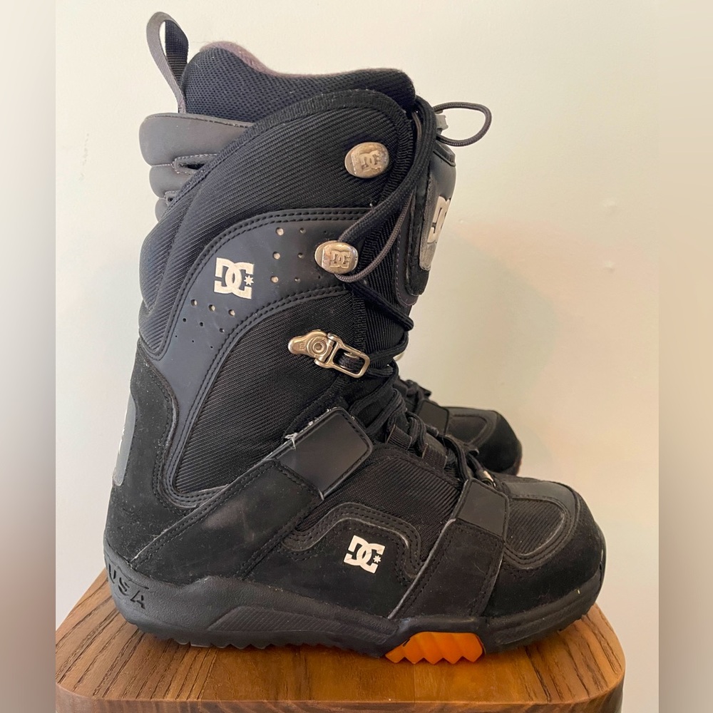 DC Phase Snowboard Boots